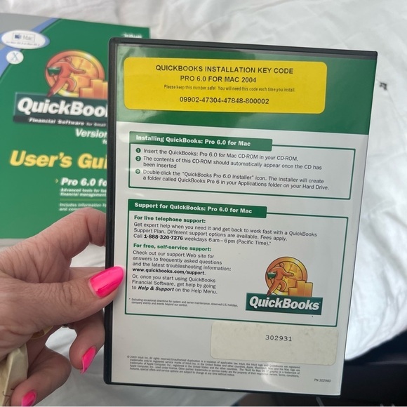 QuickBooks Pro Mac 2004 - Picture 6 of 8